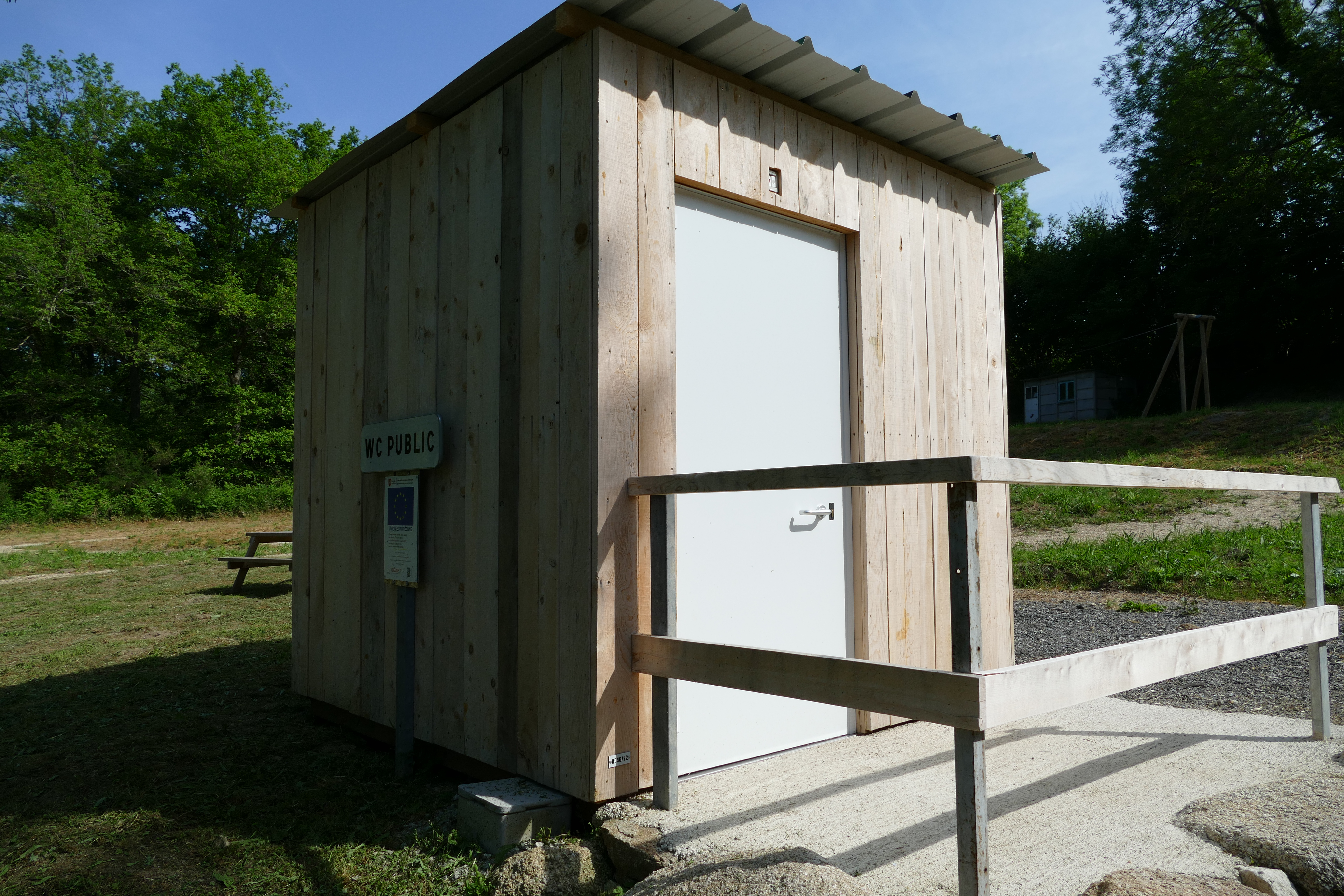 Etang de Jarmenet : Aire de pique-nique et de jeux, Dontreix - photo 5
