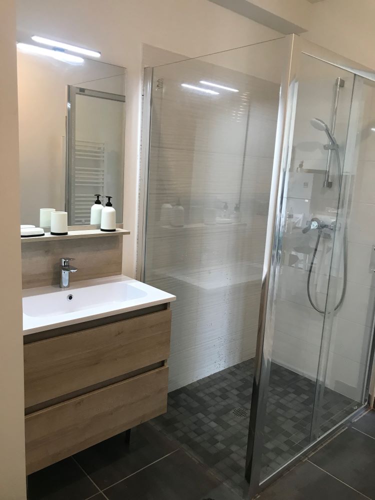 T2 - 1 à 2 pers. - POUL28/B - photo 2