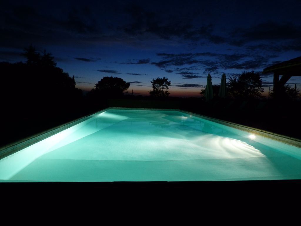 Gite de la Conciergerie, Douzains - photo 2