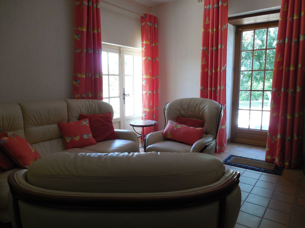 Gite de la Conciergerie, Douzains - photo 9