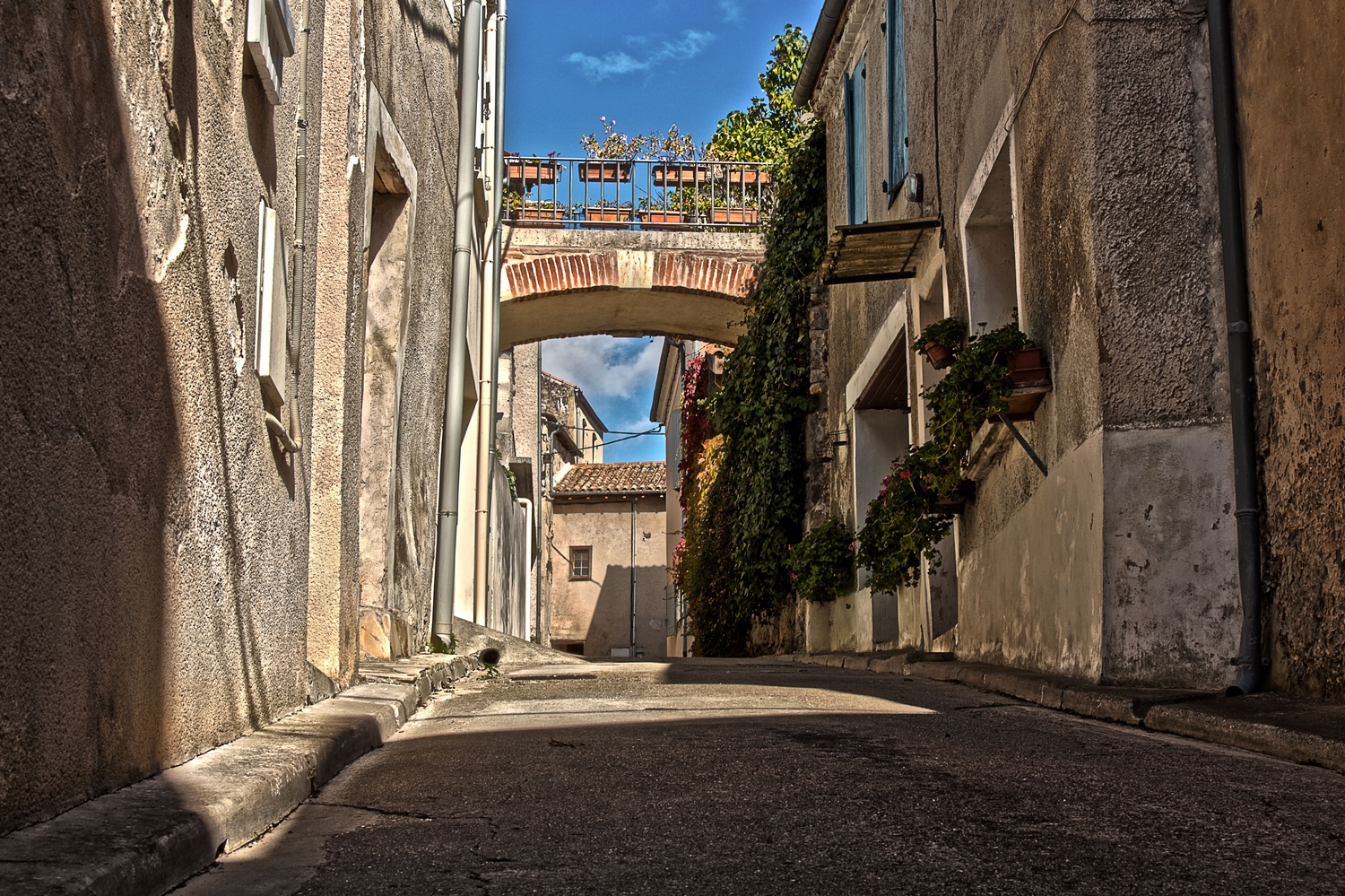 Village de Mézin, Mézin