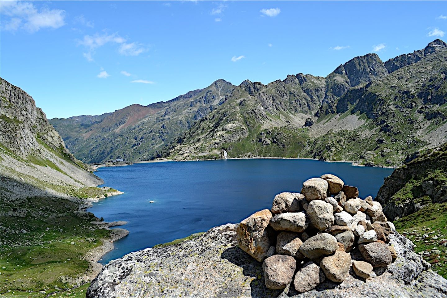 Le refuge d'Arrémoulit au départ du Caillou de Soques