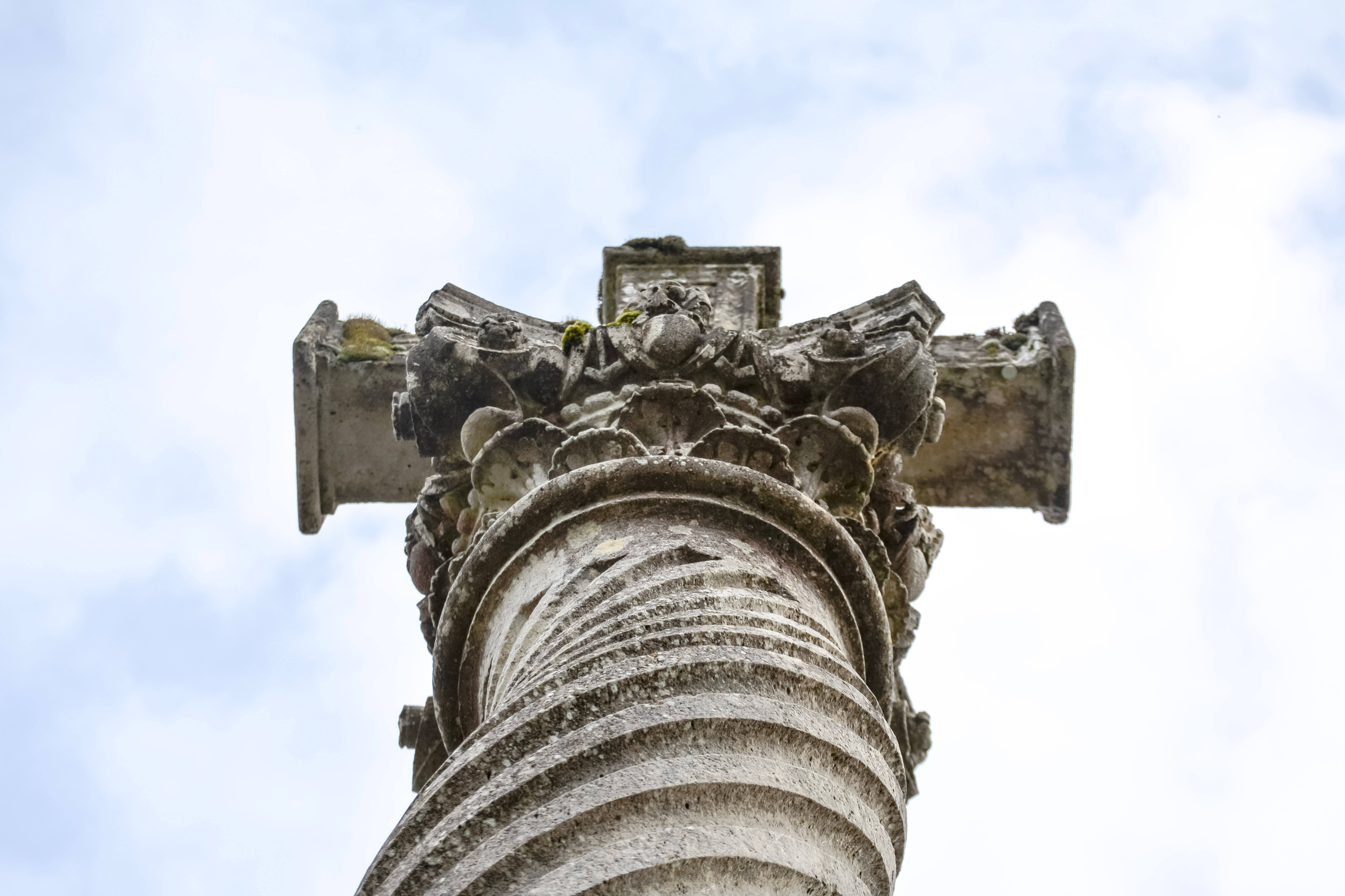 Croix du cimetière, Branne - photo 4