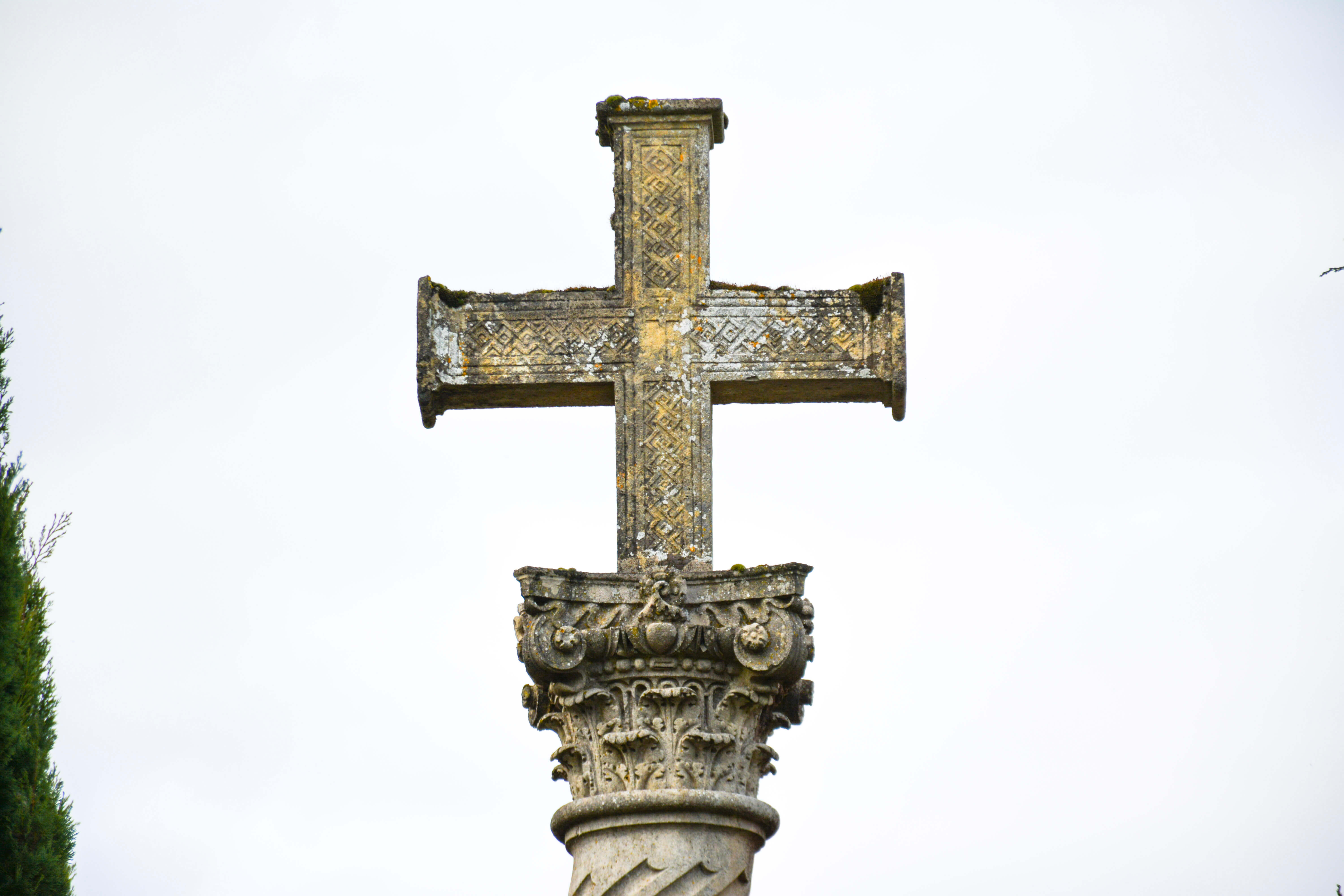 Croix du cimetière, Branne - photo 2