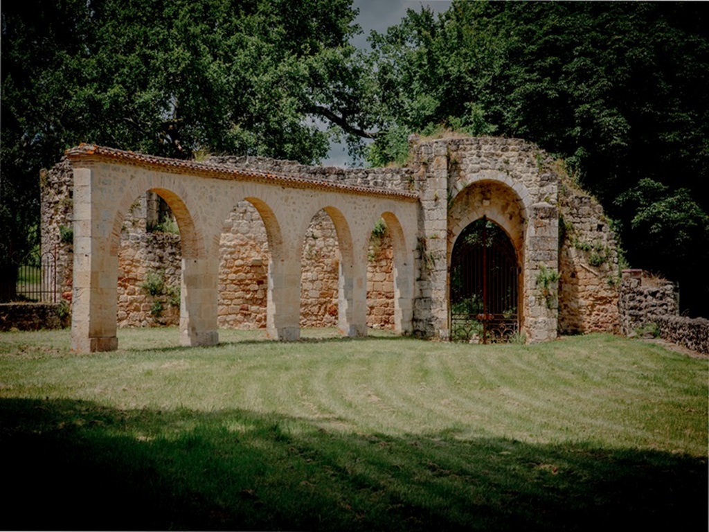 Castrum de Pommiers, Saint-Félix-de-Foncaude - photo 3