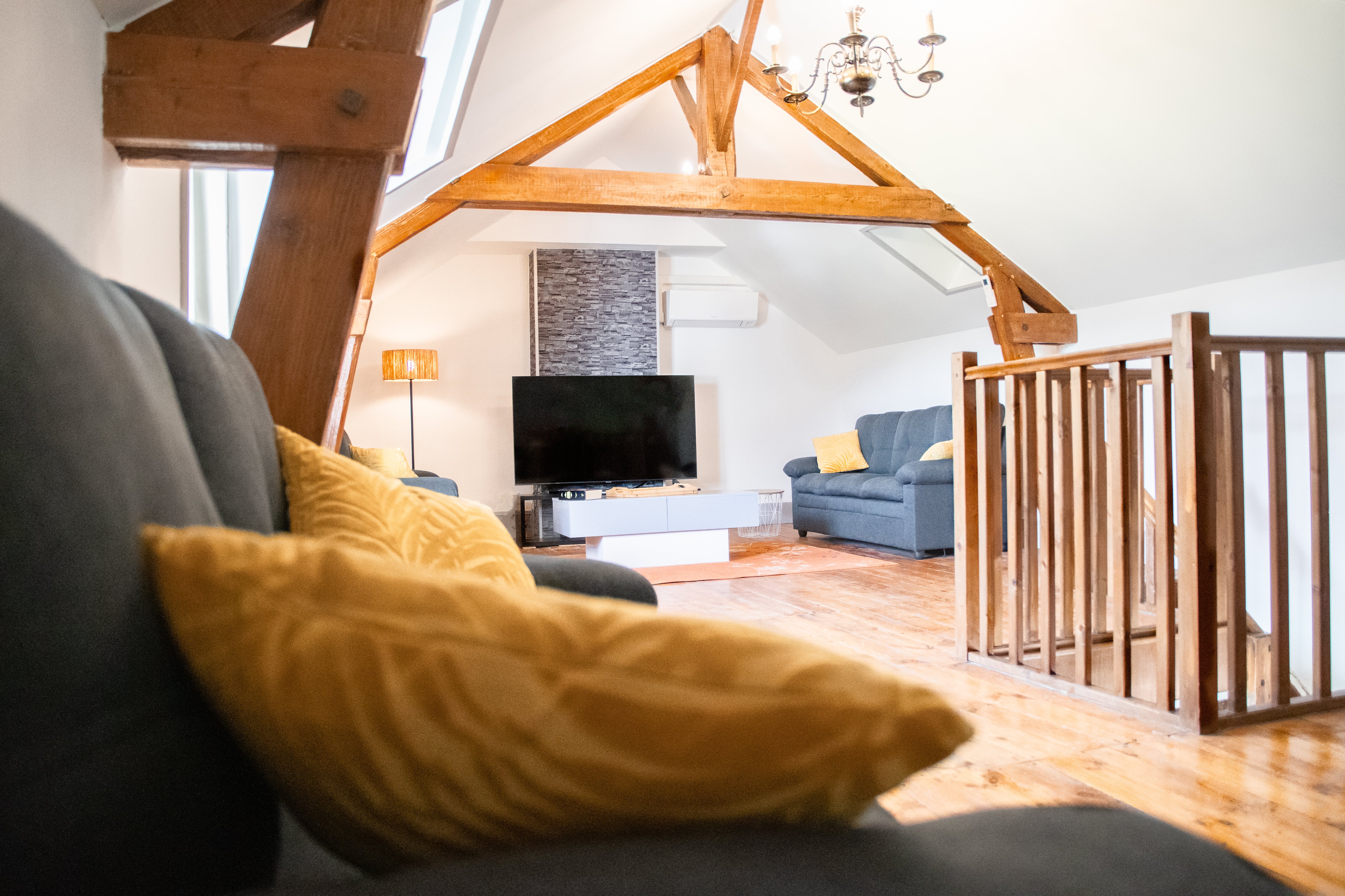 Château de Chazelpaud : Gîte L'Orangerie, Saint-Bard - photo 15