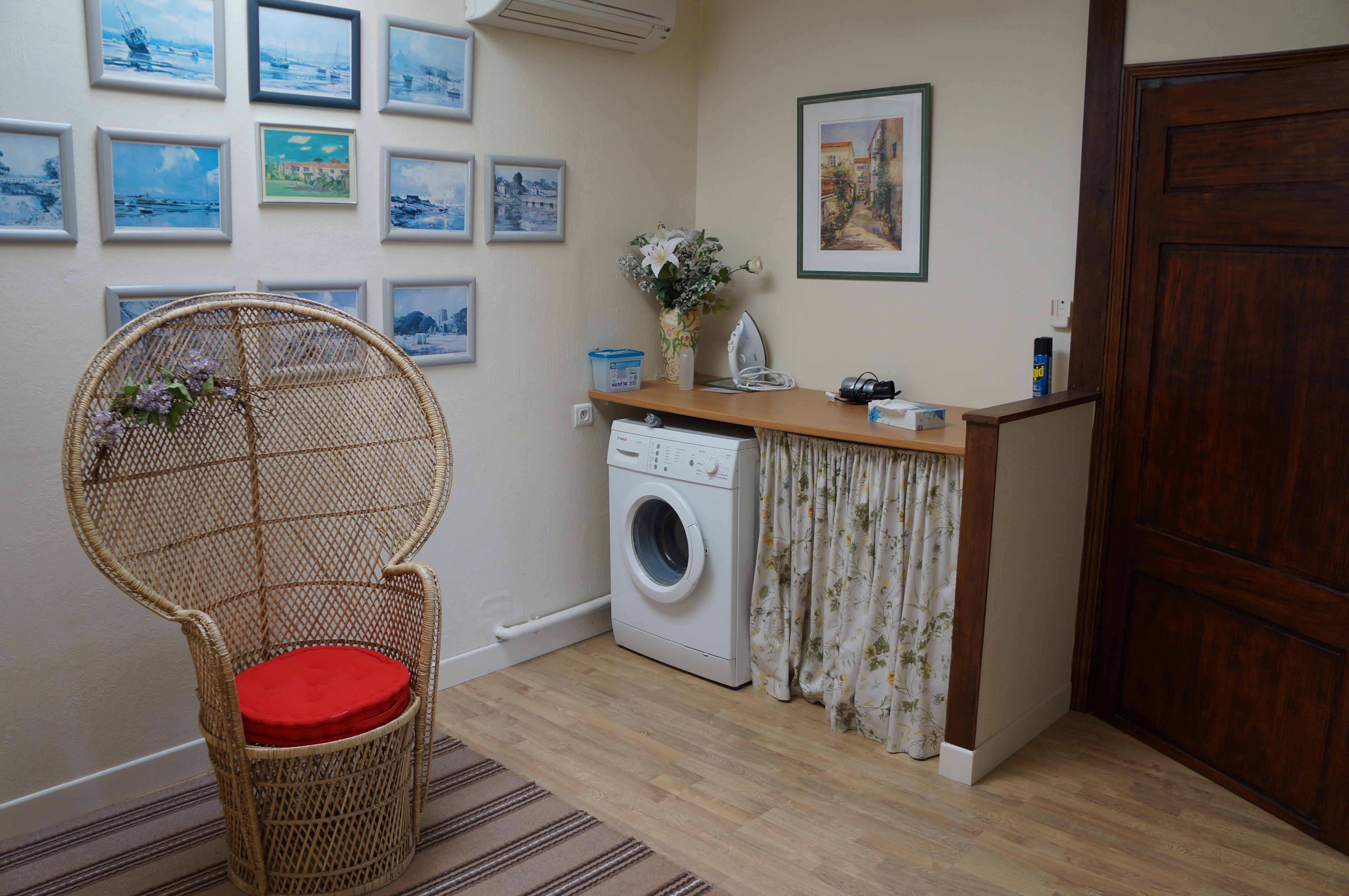 Cottage Blanchou, Galapian - photo 10