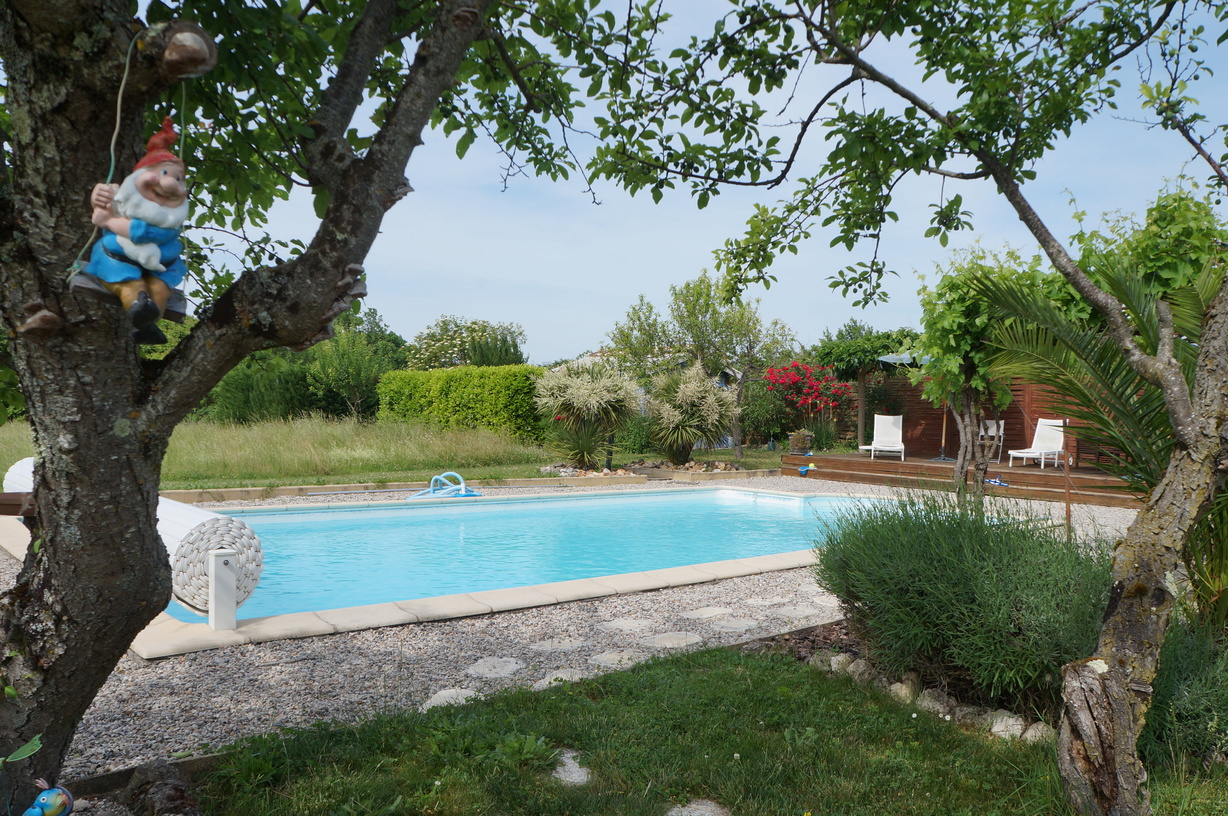 Cottage Blanchou, Galapian - photo 5