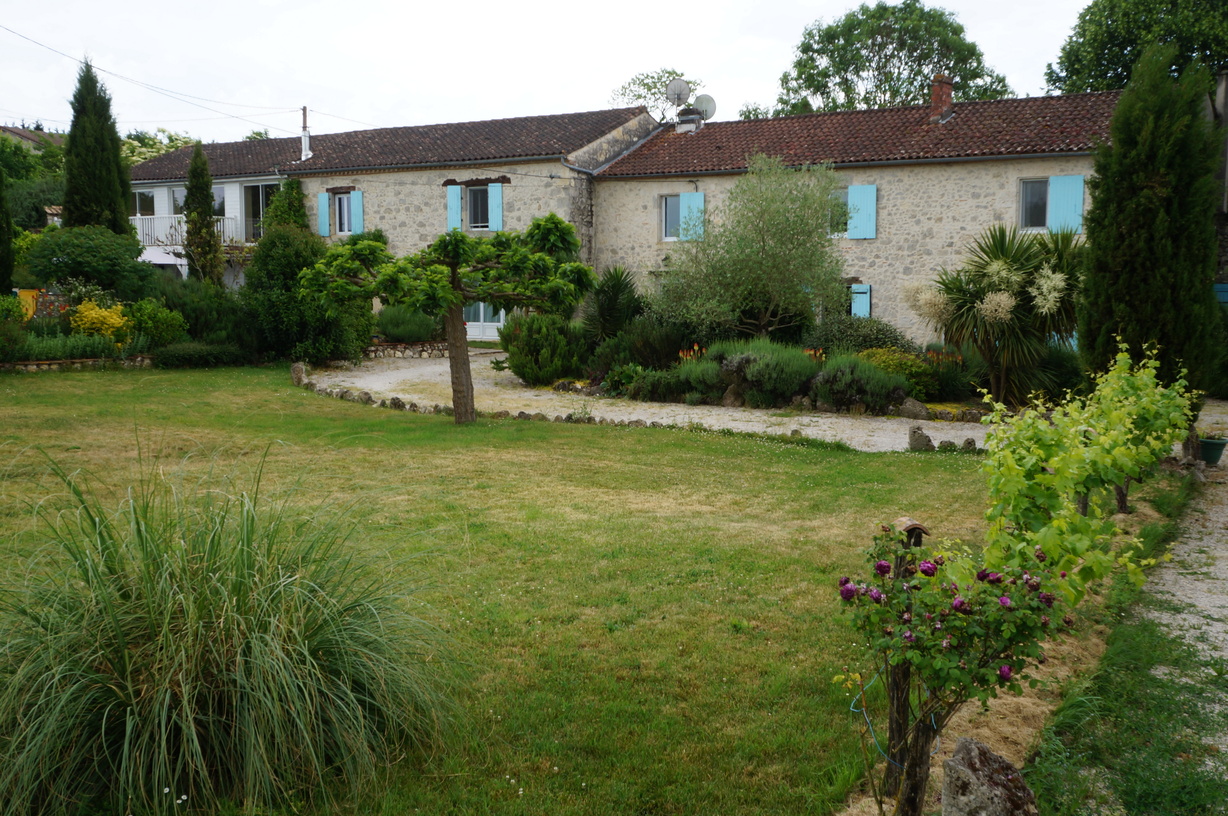 Cottage Blanchou, Galapian - photo 6