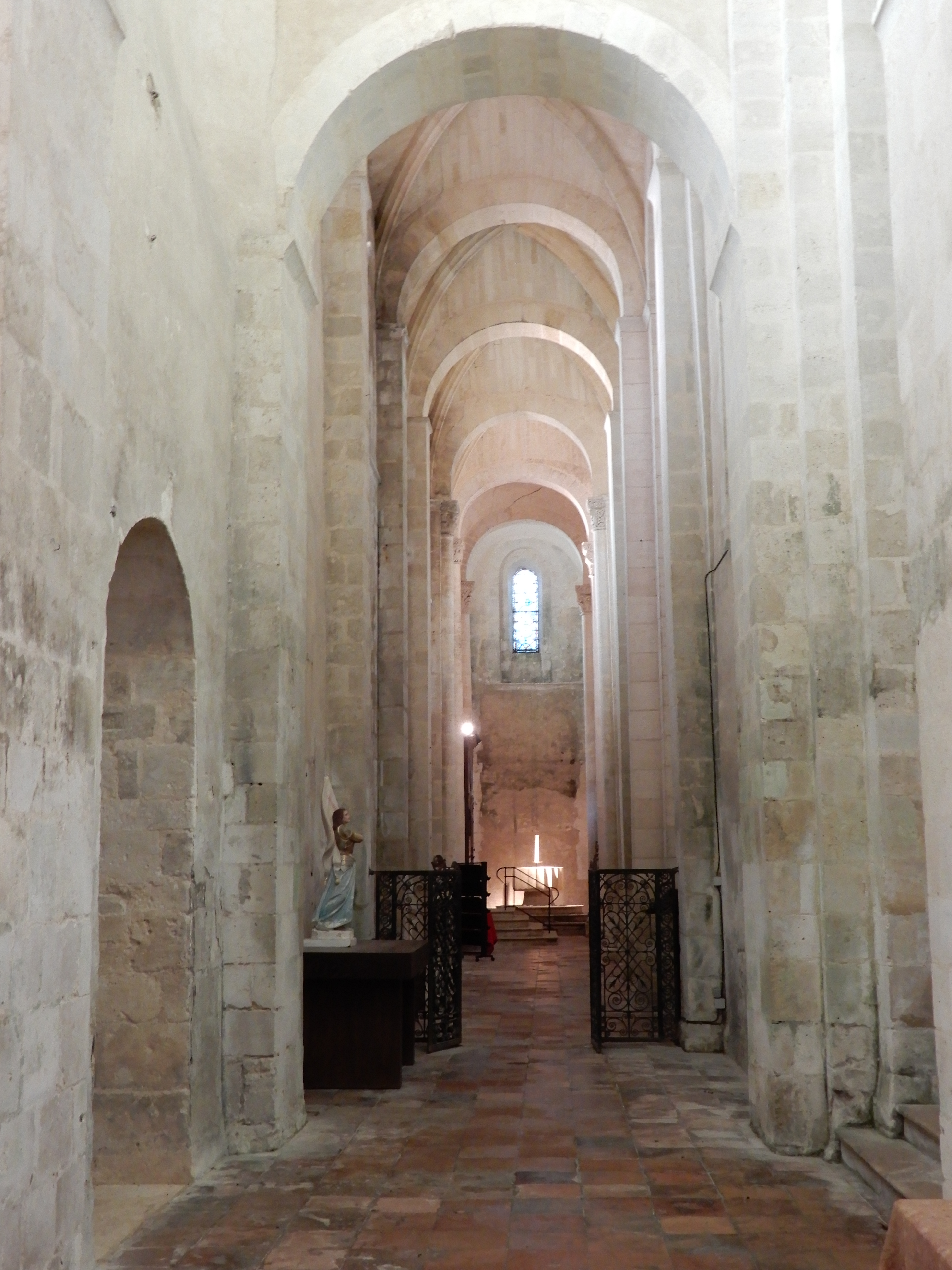 Abbatiale de l'Abbaye de Vertheuil, Vertheuil - photo 4