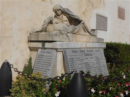 Monument aux morts 14-18, 39-45 et 1960 (Algérie)