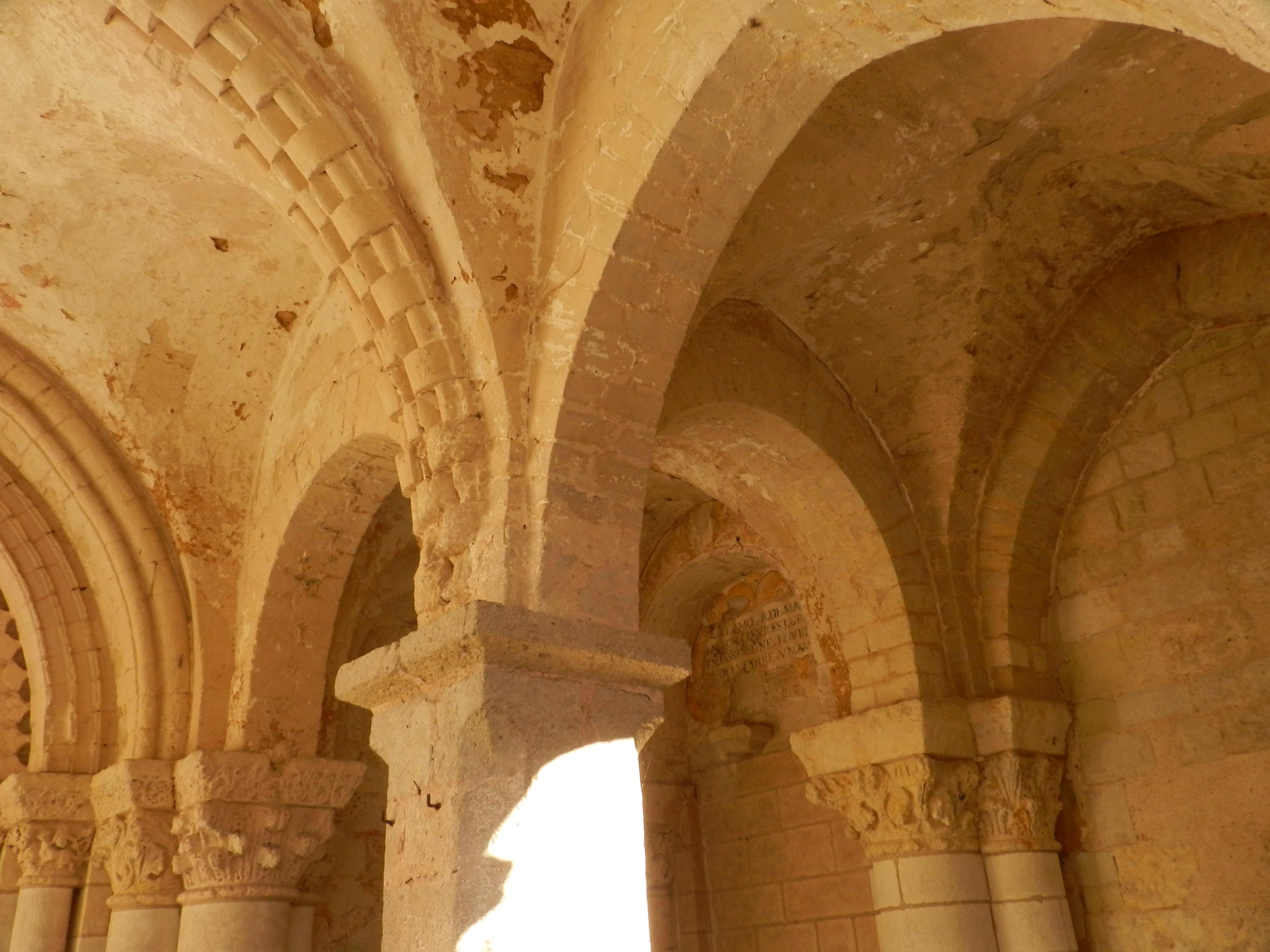 L'église abbatiale Saint-Pierre, Airvault