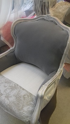 Des toiles des faits