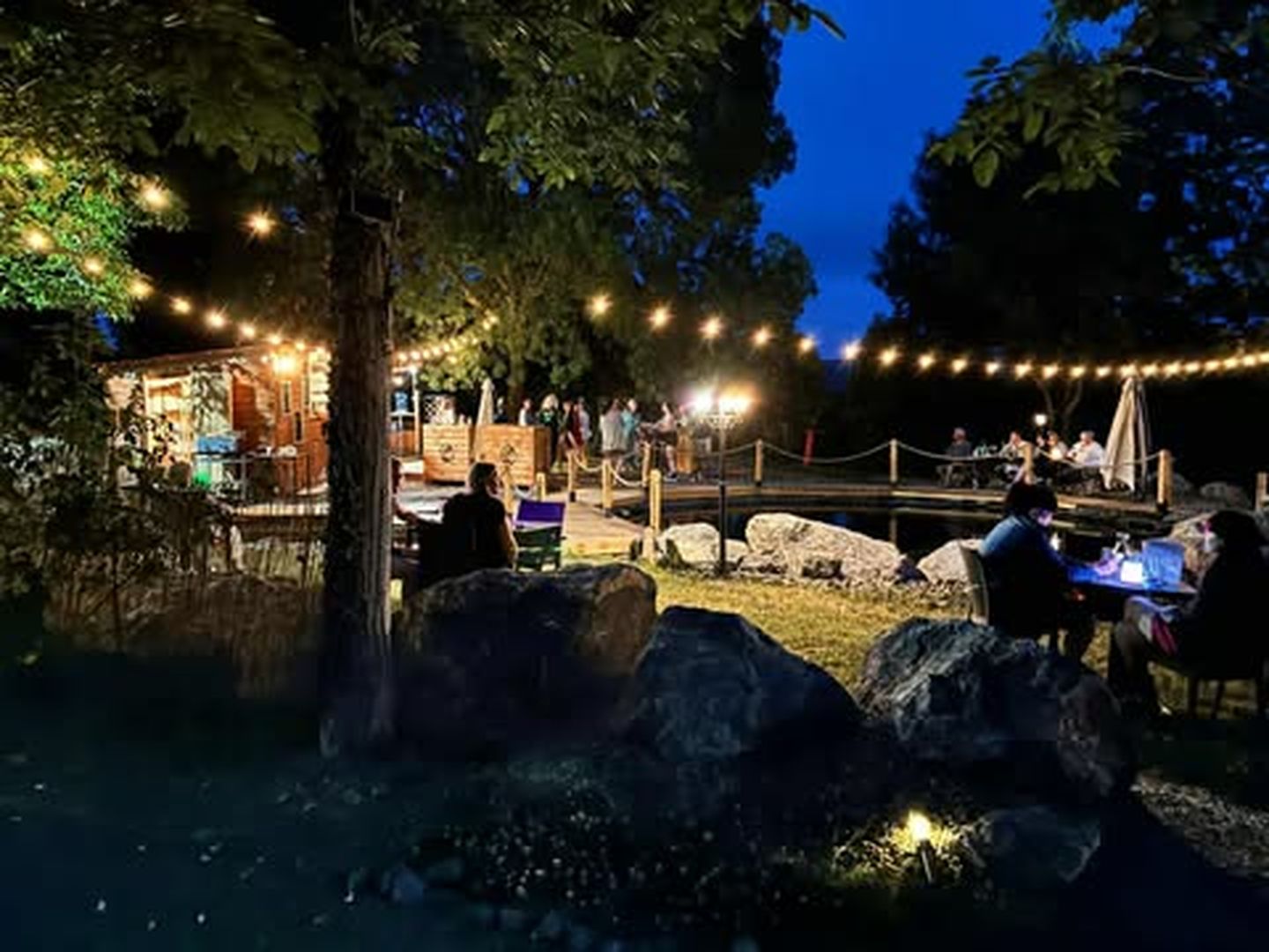 Soirée latino à la Guinguette, Chez les Boulettes