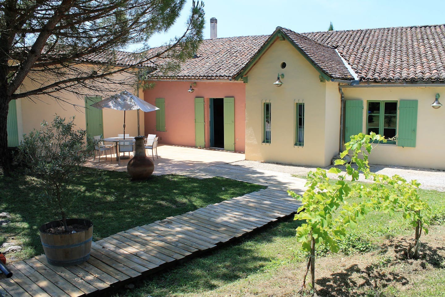 Le grand gîte du Domaine de Dame Bertrande - photo 2