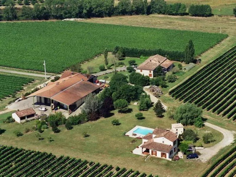 Tour du domaine et dégustation au Domaine du Grand Mayne