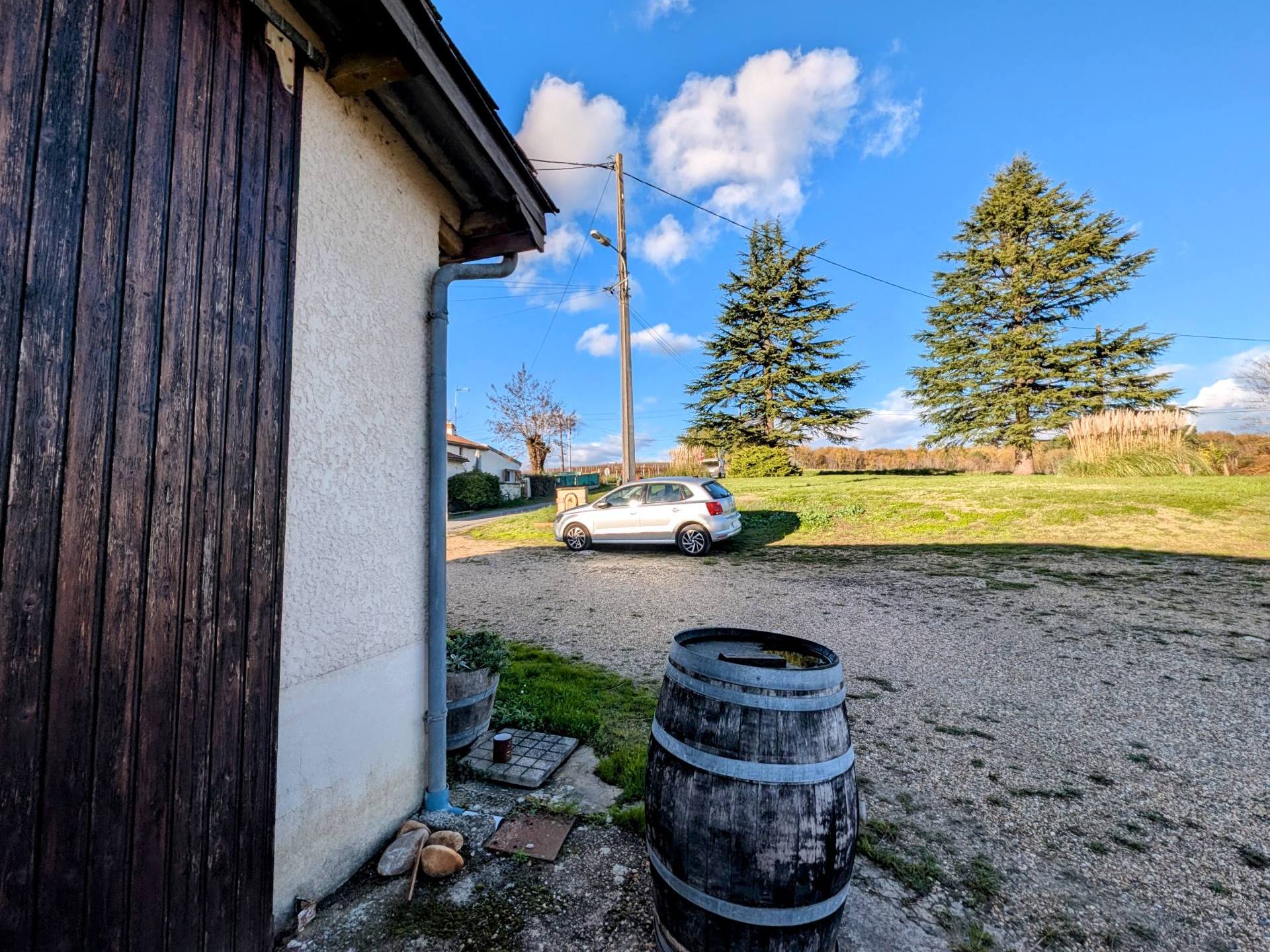 Aire de camping-cars du Domaine de Darbalot, Capian - photo 2