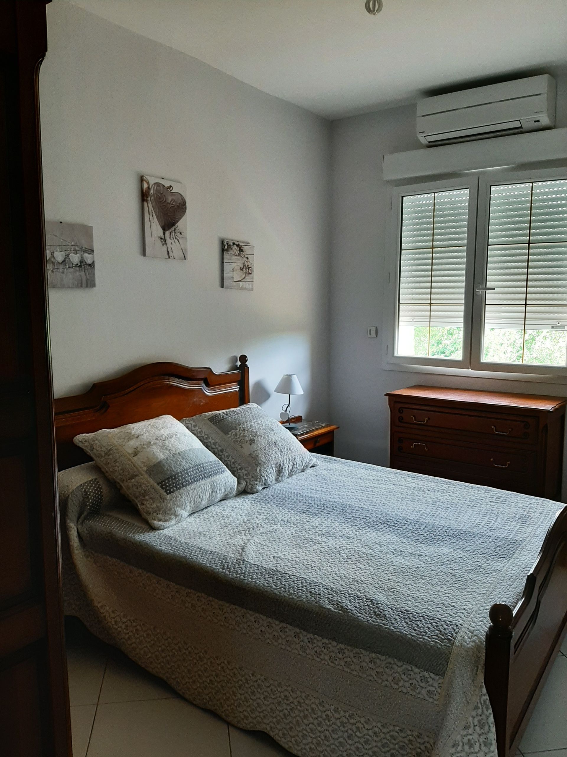 Domaine de Landrevie - Gite La Petite Prairie, Saint-Geyrac