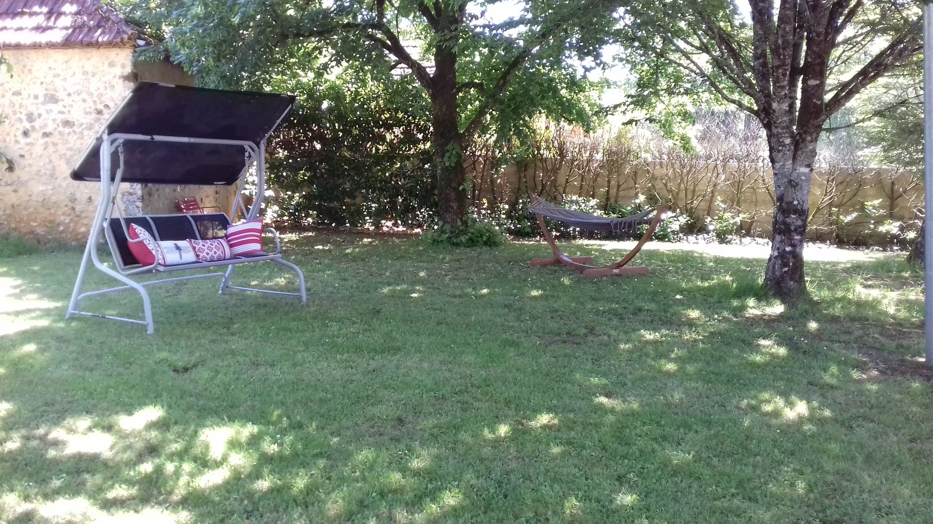 Domaine de Landrevie - Gite Les Geraniums, Saint-Geyrac