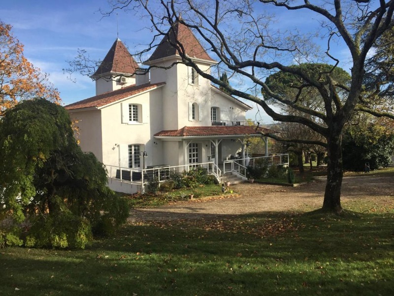 Chambres d'Hôtes du Domaine des Peyriès