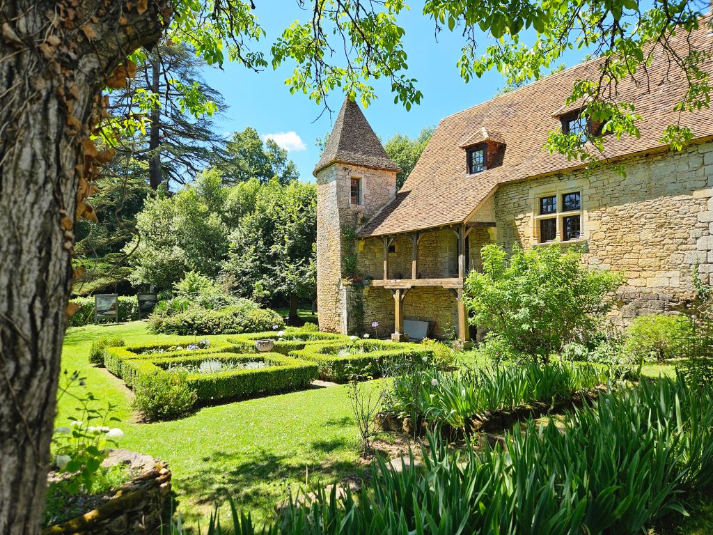 Donjon, Manoir et Jardin de la Salle, Saint-Léon-sur-Vézère - photo 6