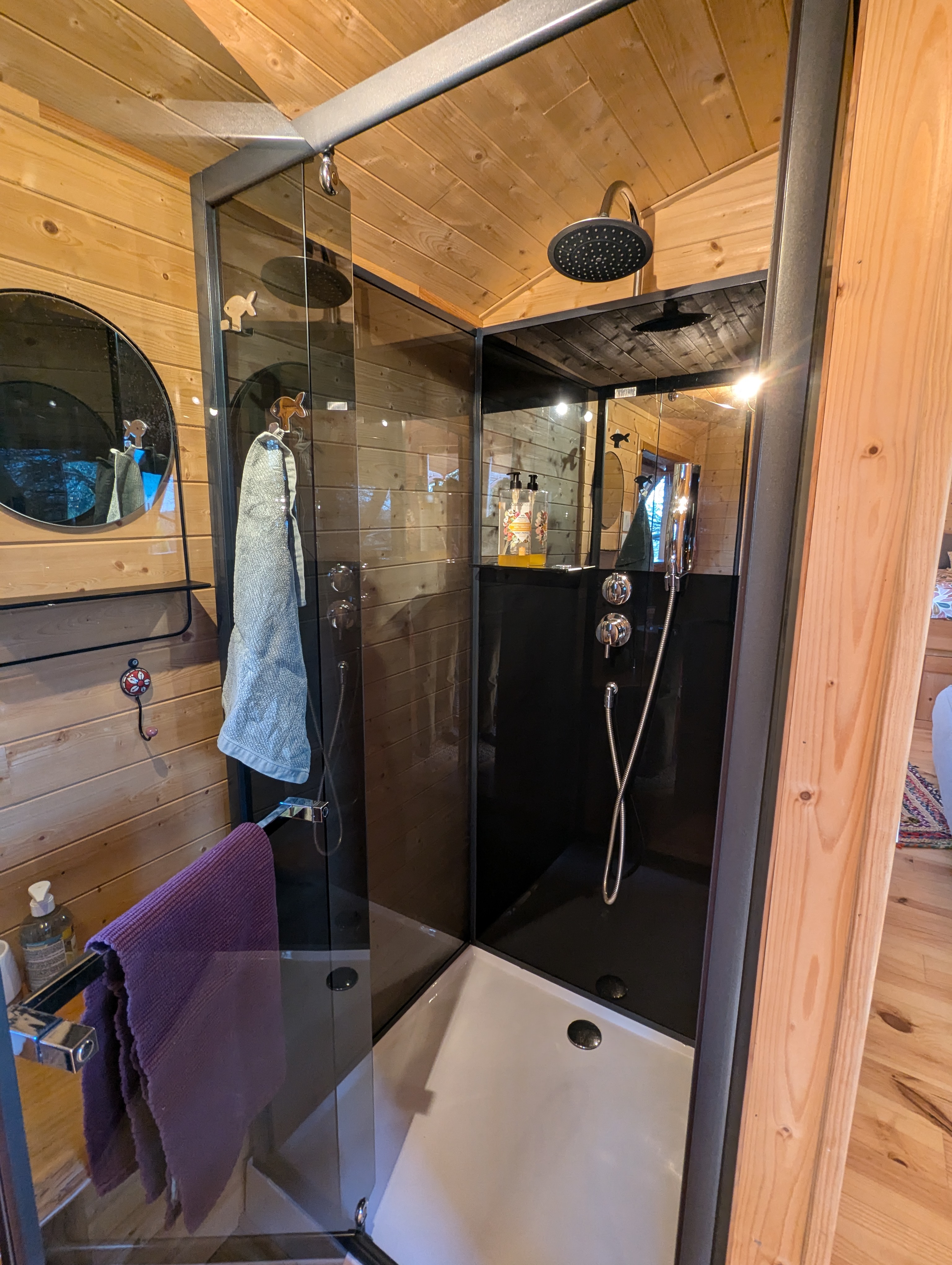 Roulotte La vert-Dîne, Saint-Pardoux-le-Lac