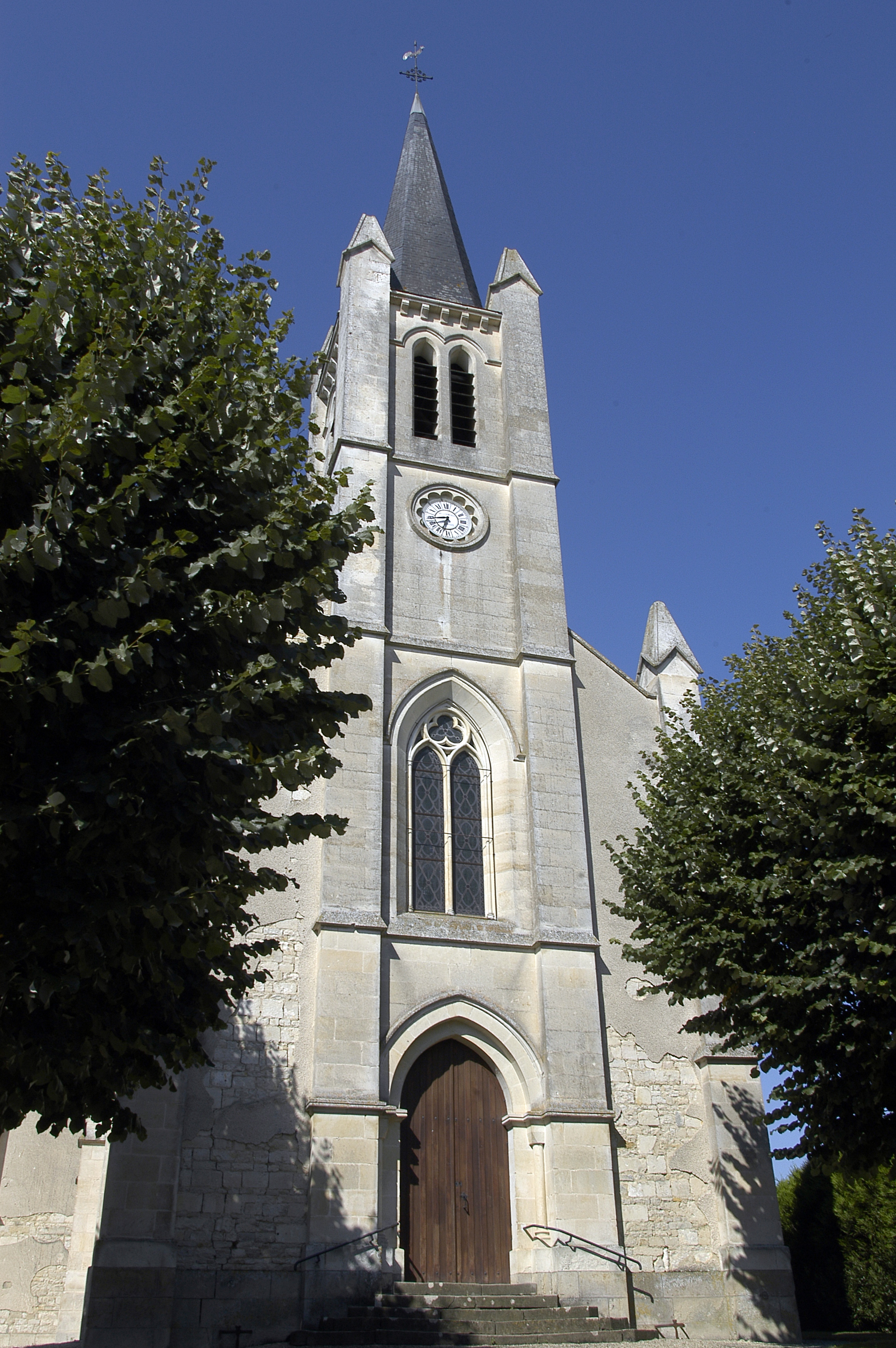 Eglise Saint-Vincent de Sansais