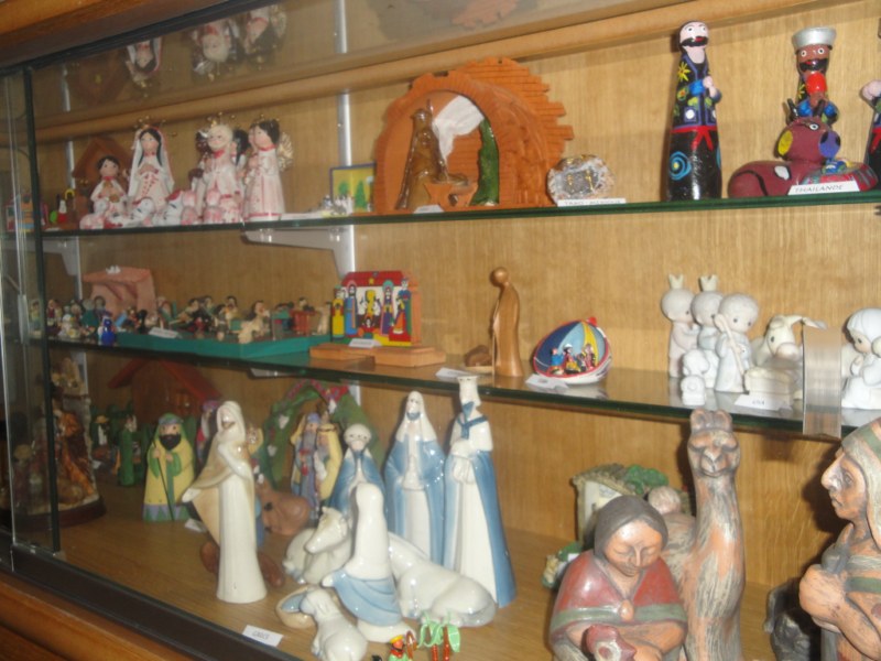 Exposition de mini crêches