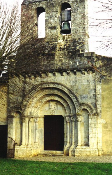 Eglise Saint-Saturnin de Cardan, Cardan - photo 2