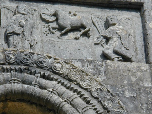 Façade de l'église Saint-Pierre de Loupiac, Loupiac