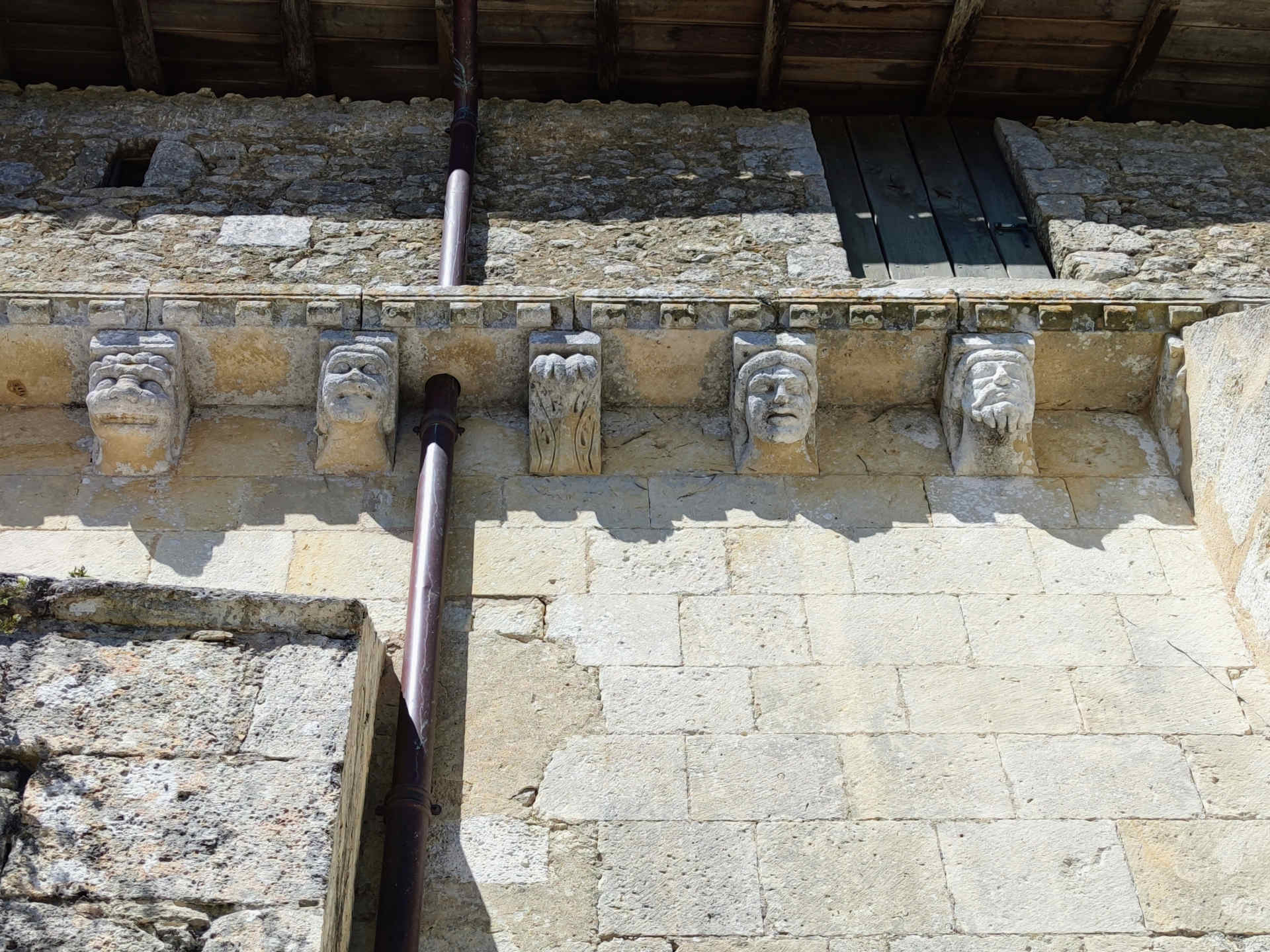 Église Notre-Dame, Doulezon - photo 5