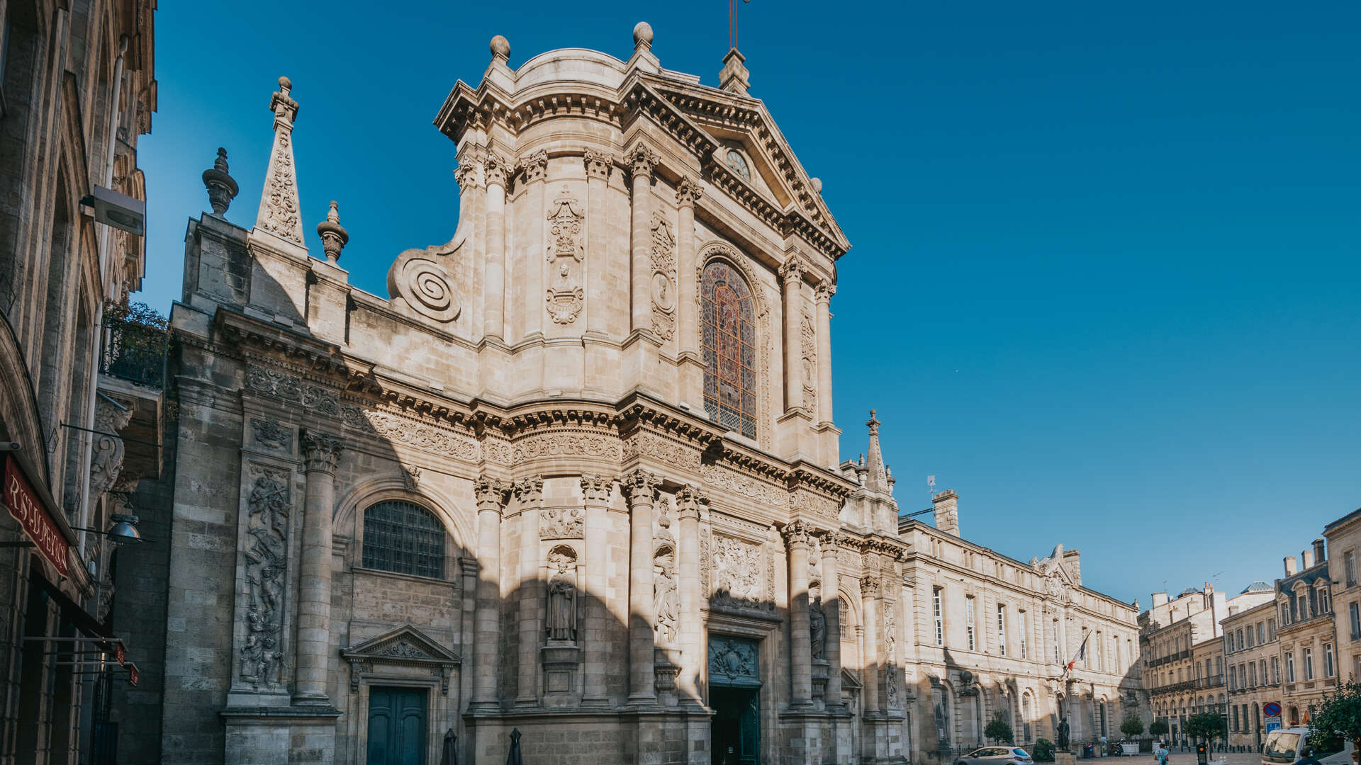 Eglise Notre Dame et Cour Mably, Bordeaux