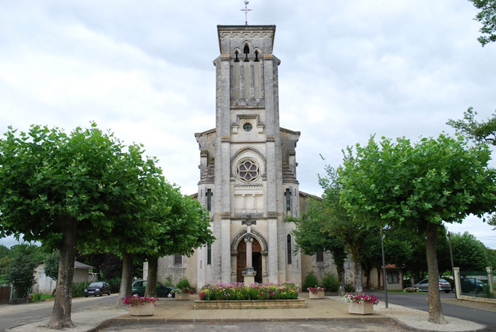 Eglise Saint Jean Baptiste de Benquet, Benquet