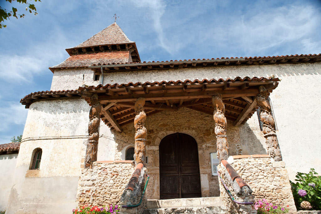 Eglise de Bougue, Bougue