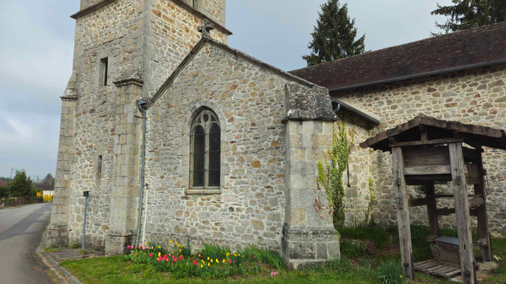 Eglise Saint-Cloud de Pensol, Pensol - photo 2