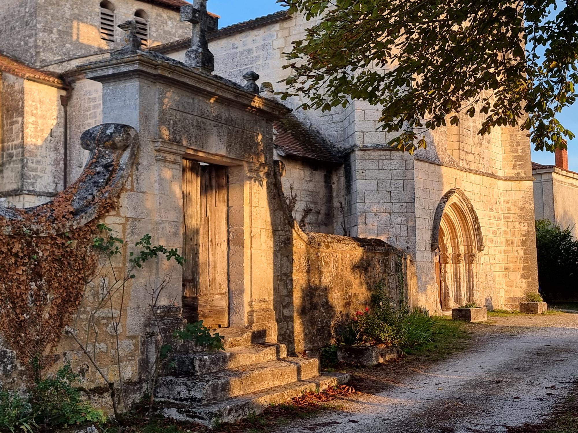 Église Saint Cybard, La Tour-Blanche-Cercles - photo 4