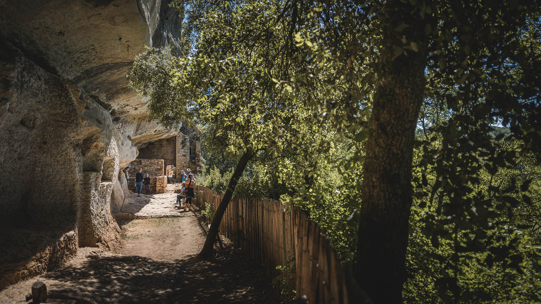 Le Village de la Madeleine, Tursac - photo 3