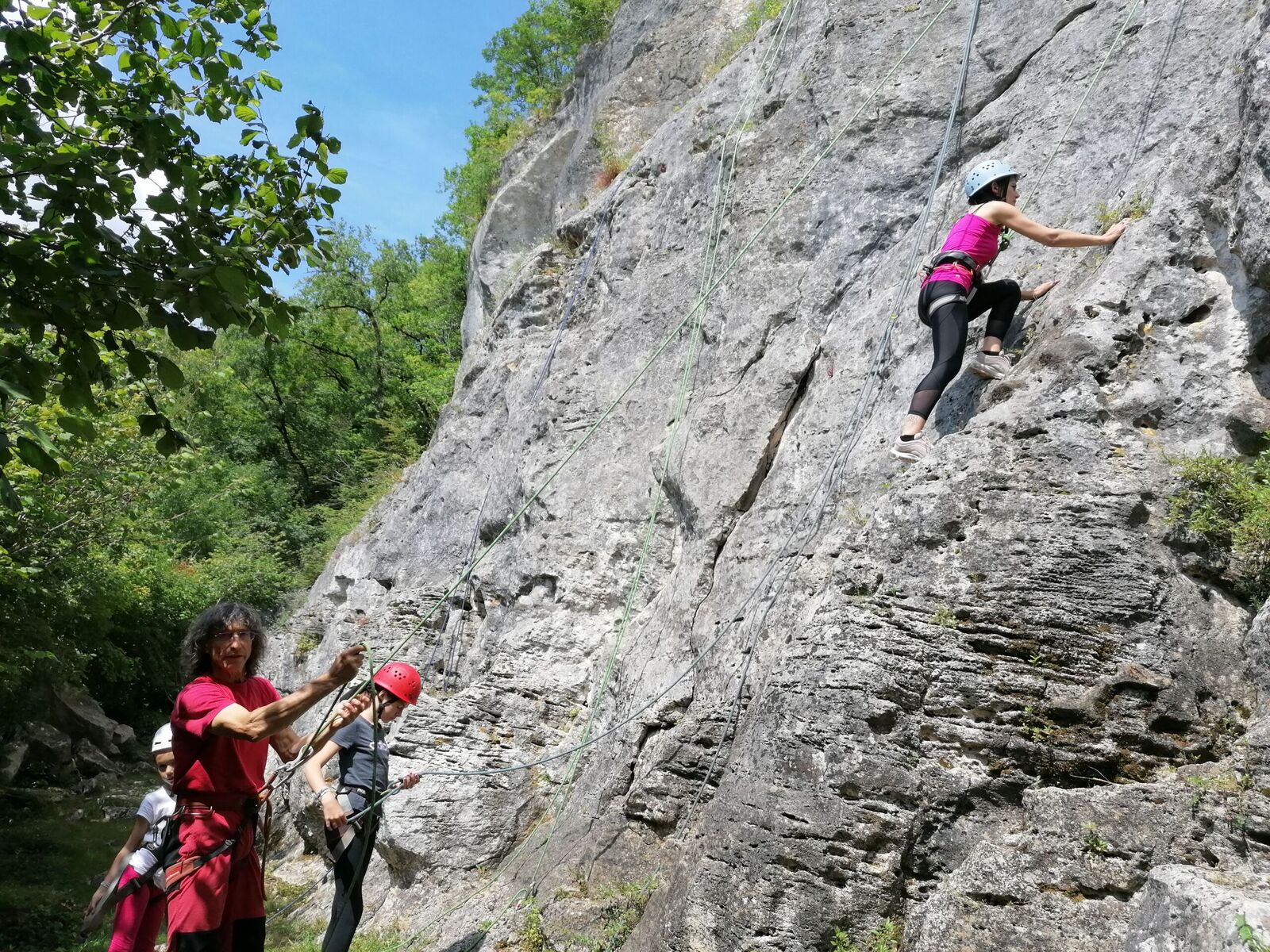 Été Actif : Escalade sur voie naturelle à Paussac St Vivien, Paussac-et-Saint-Vivien - photo 2