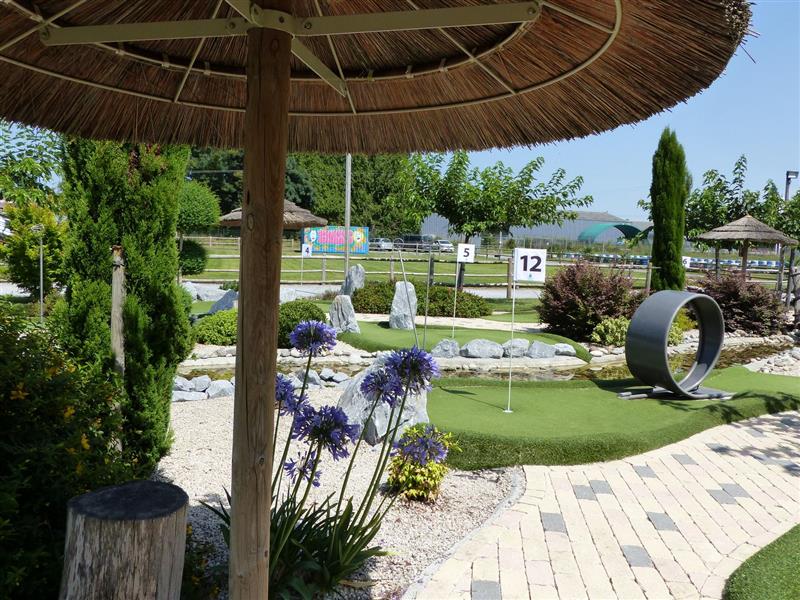 Adventure Golf