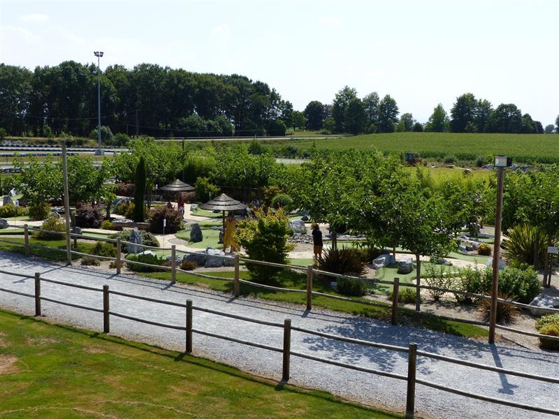 Adventure Golf