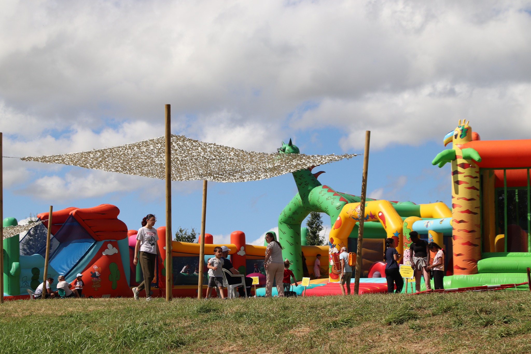 Les Estivales de Scie - Structures gonflables, jeux en bois et terrains de sable