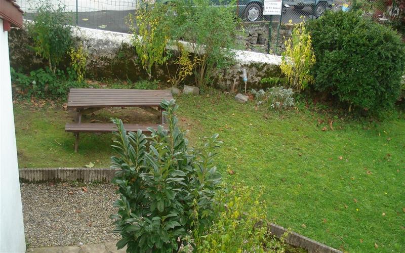 Location 96 Etchegoin Senderain 