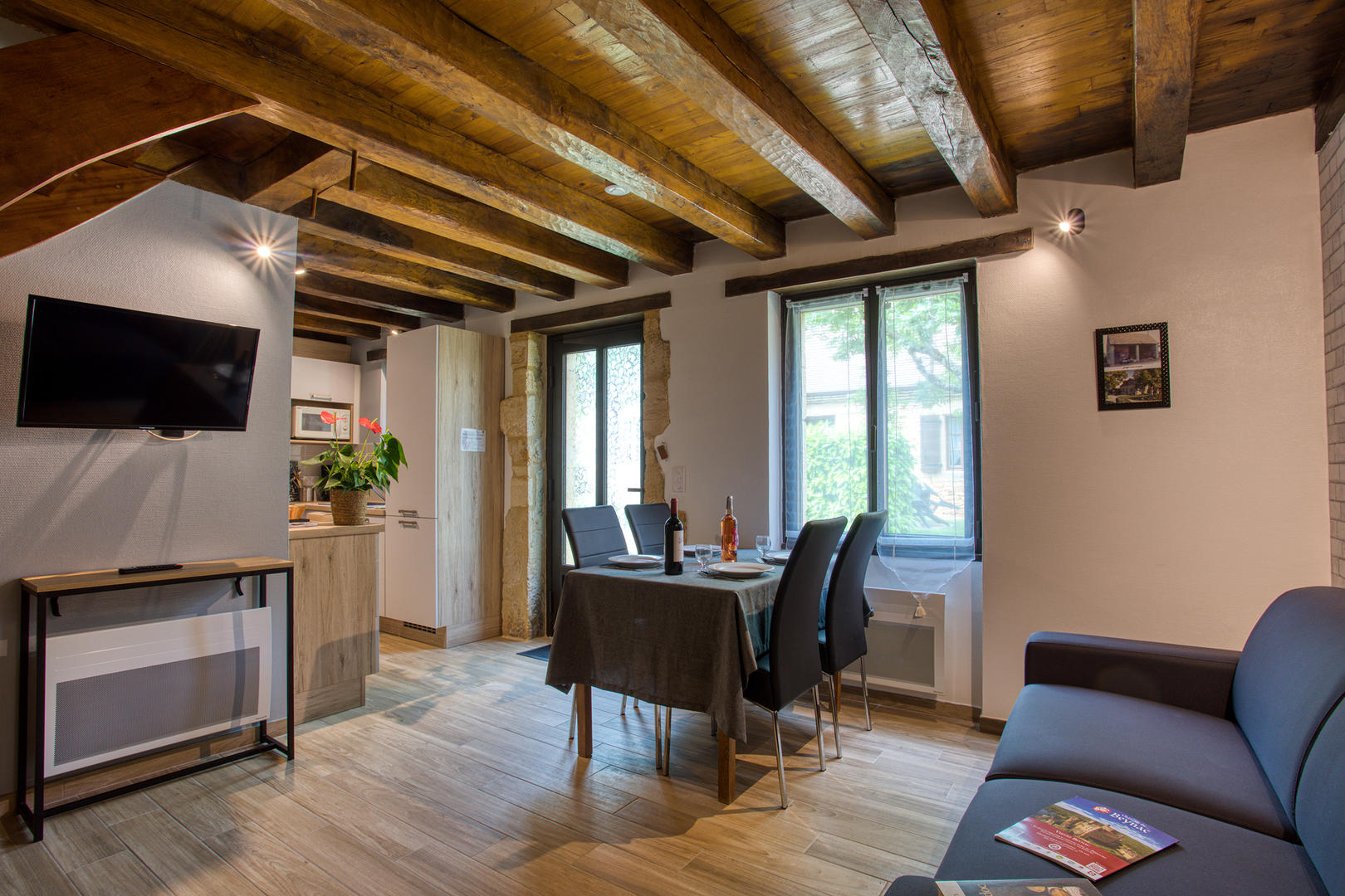 Combas Village de gites - Gîte Evelyne