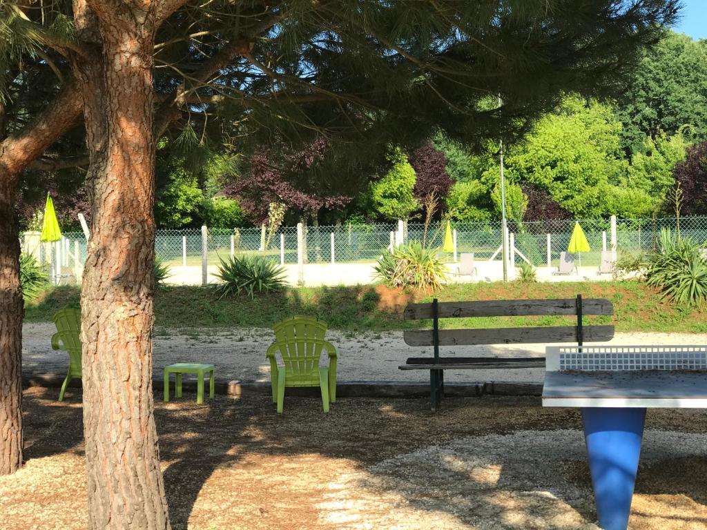 Camping Le Mondou, Saint-Julien-de-Lampon - photo 2