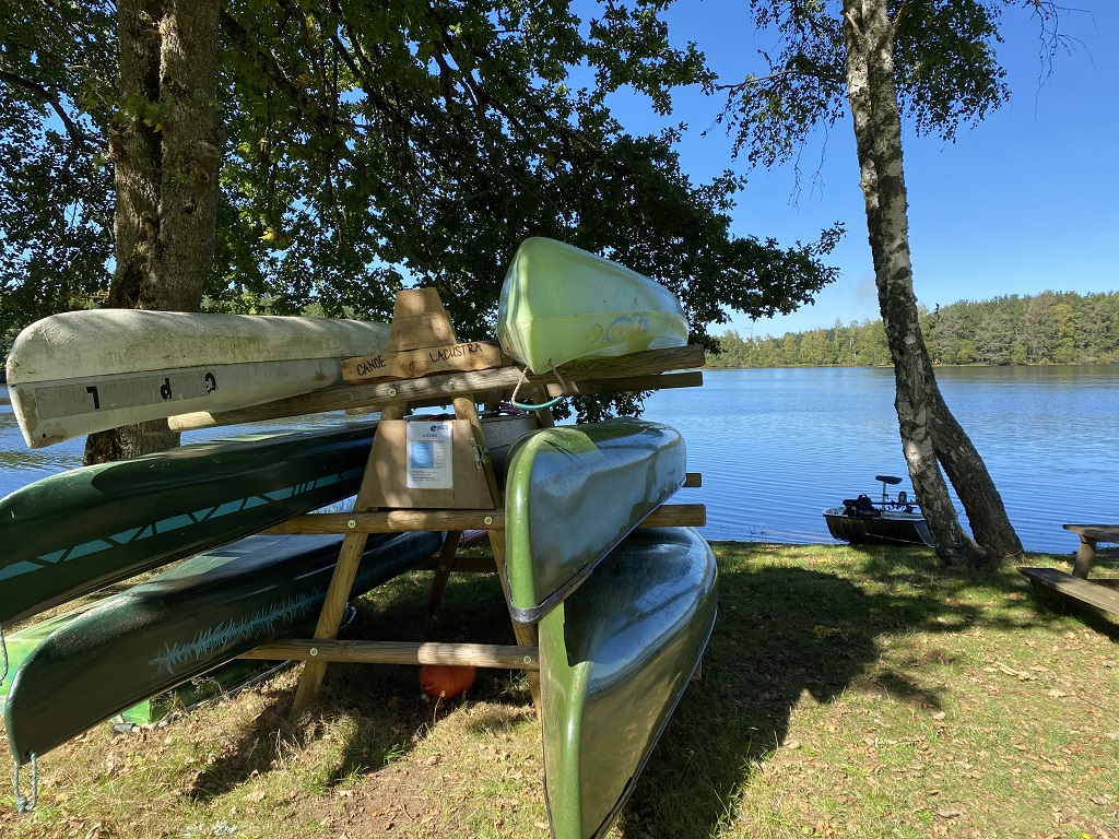 LACUSTRA : Location de canoës, kayak et padleboard