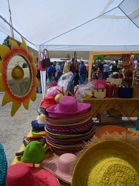 Foire aux chapeaux, Monteton - photo 7