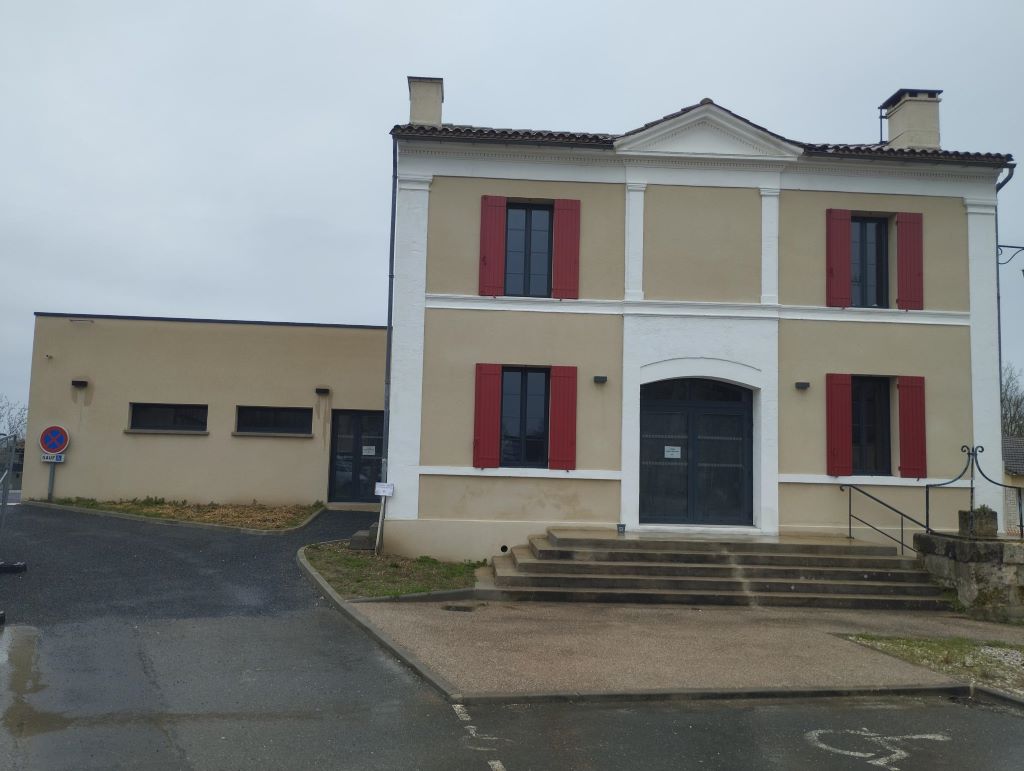 Foyer Communal de St Martial d'Artenset