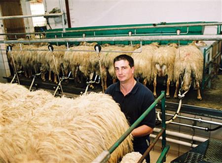 Fromages Ferme Etchearria - Famille Aldax