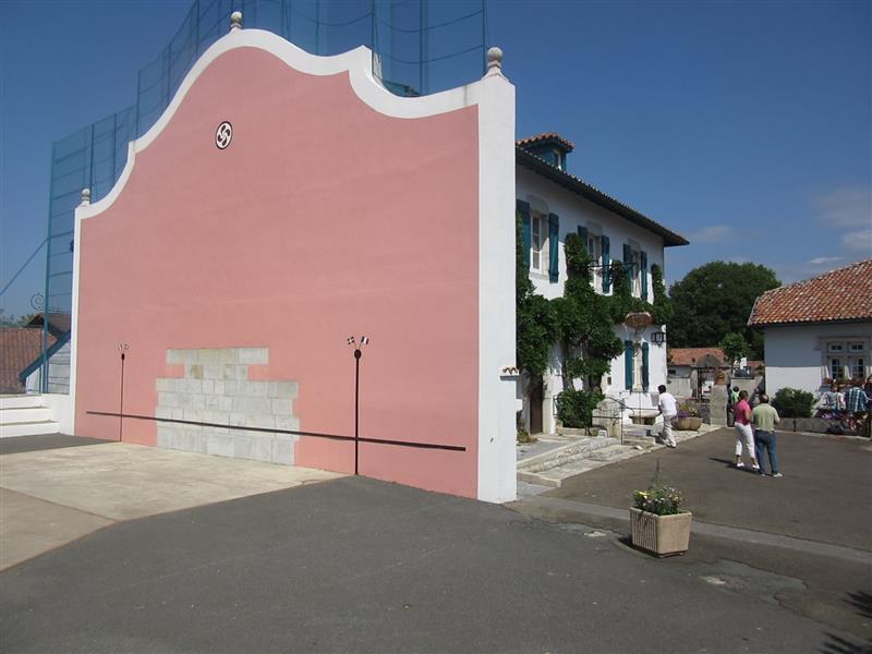 Fronton