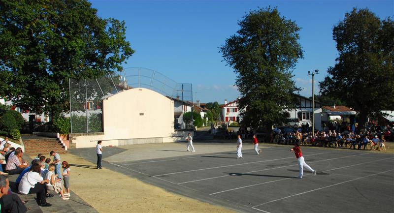 Frontons Saint Pée
